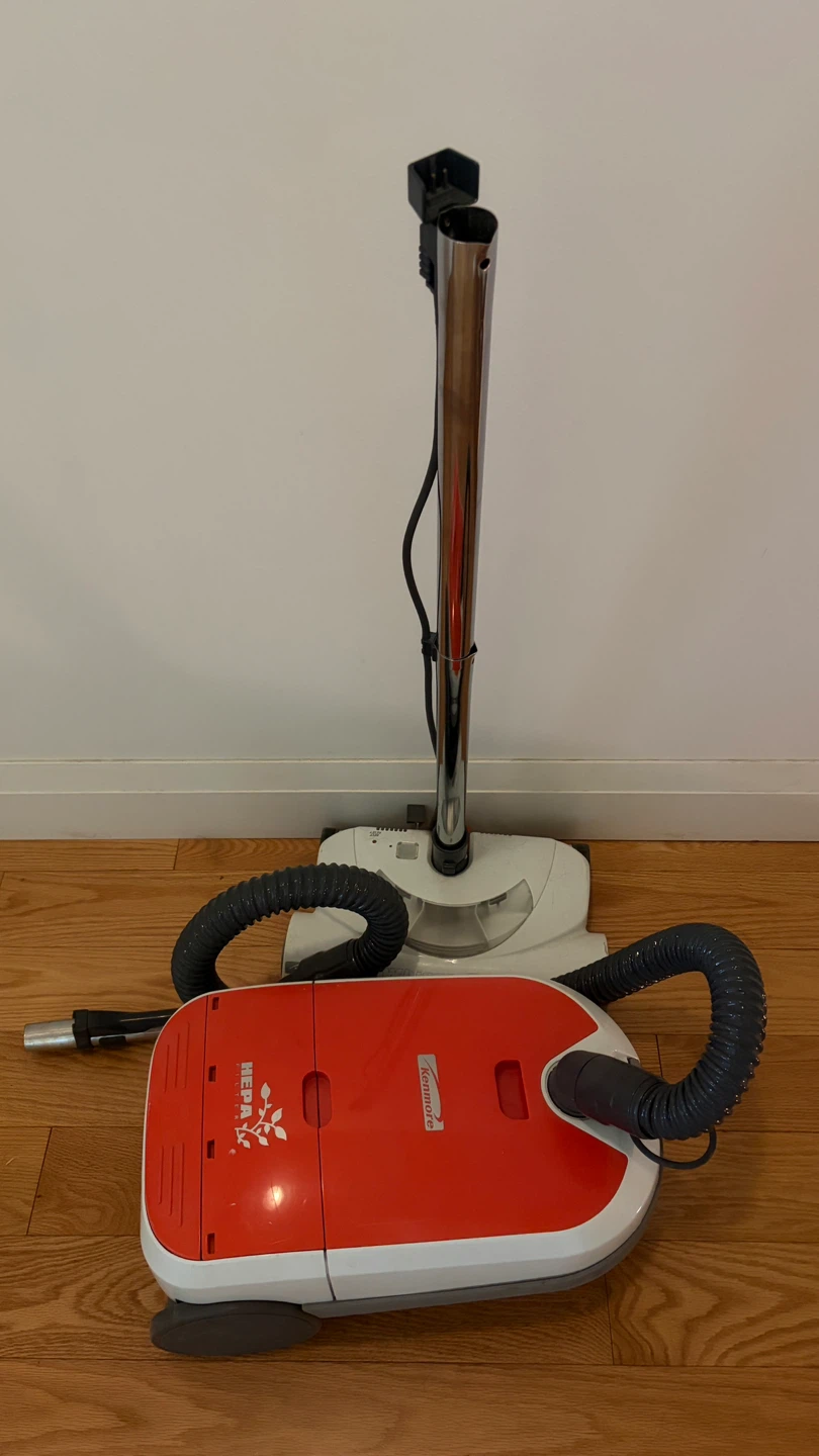 Vacuum cleaner - Kenmore