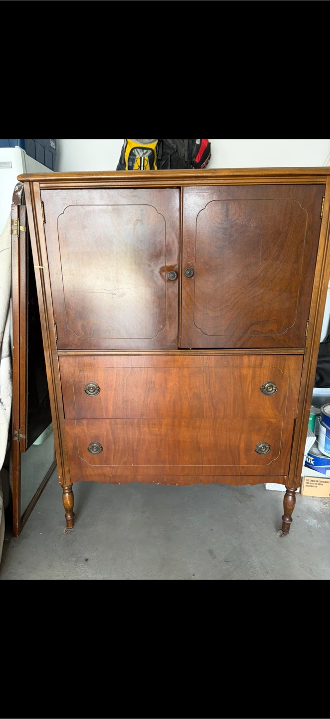 $250 obo ANTIQUE Vintage 1930’s Armoire