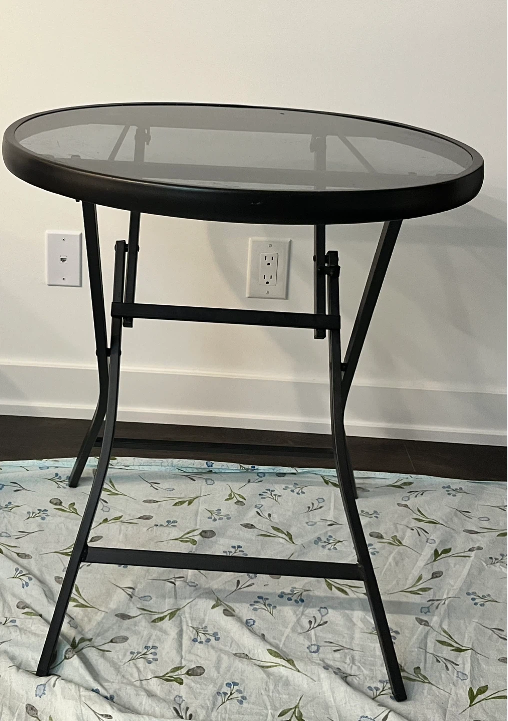 Round Glass Folding Patio Table
