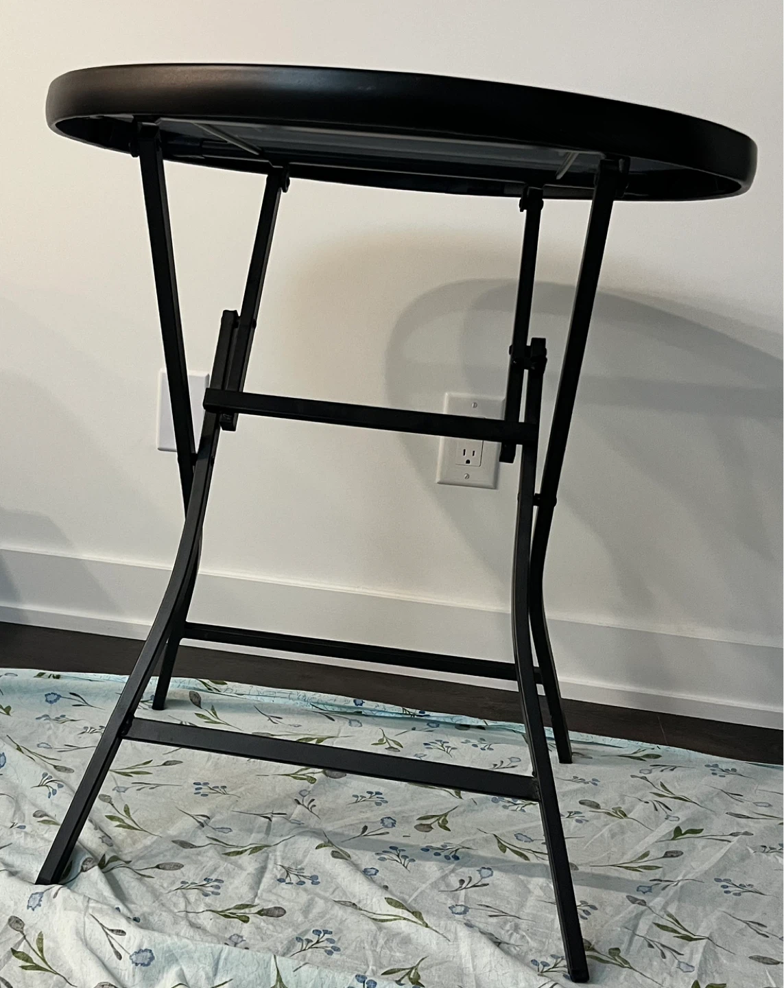 Round Glass Folding Patio Table - photo 3