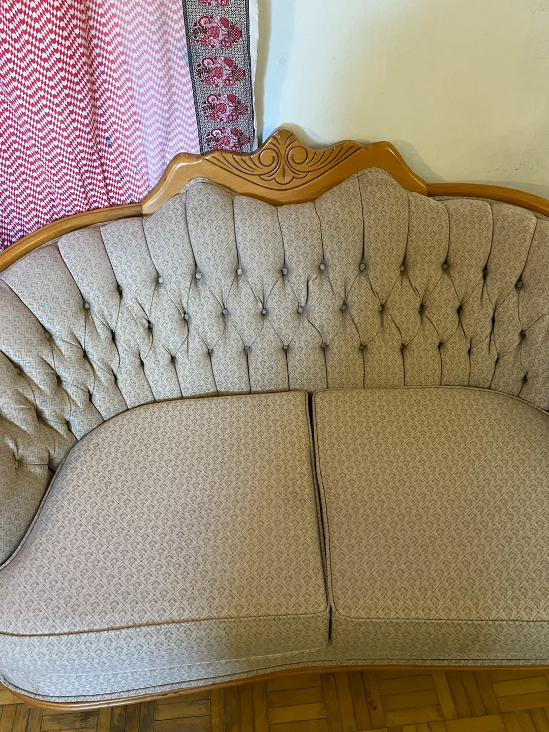 Vintage Tufted Loveseat Sofa