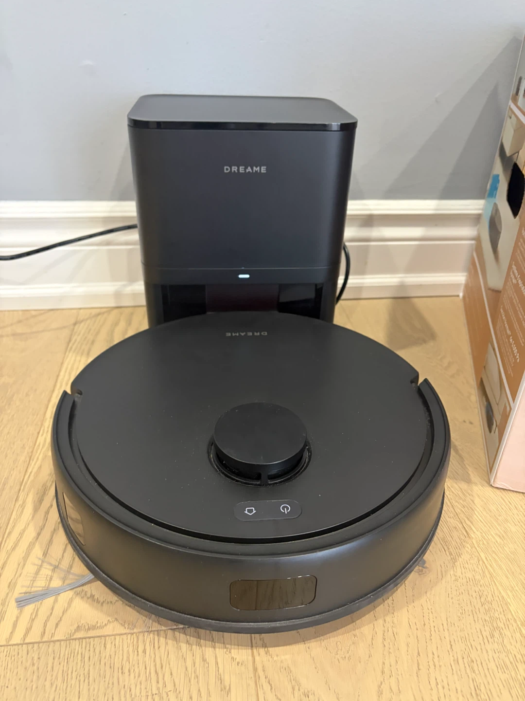 Dreame E20 Plus Robot Vacuum & Mop with Auto-Empty Station - photo 2