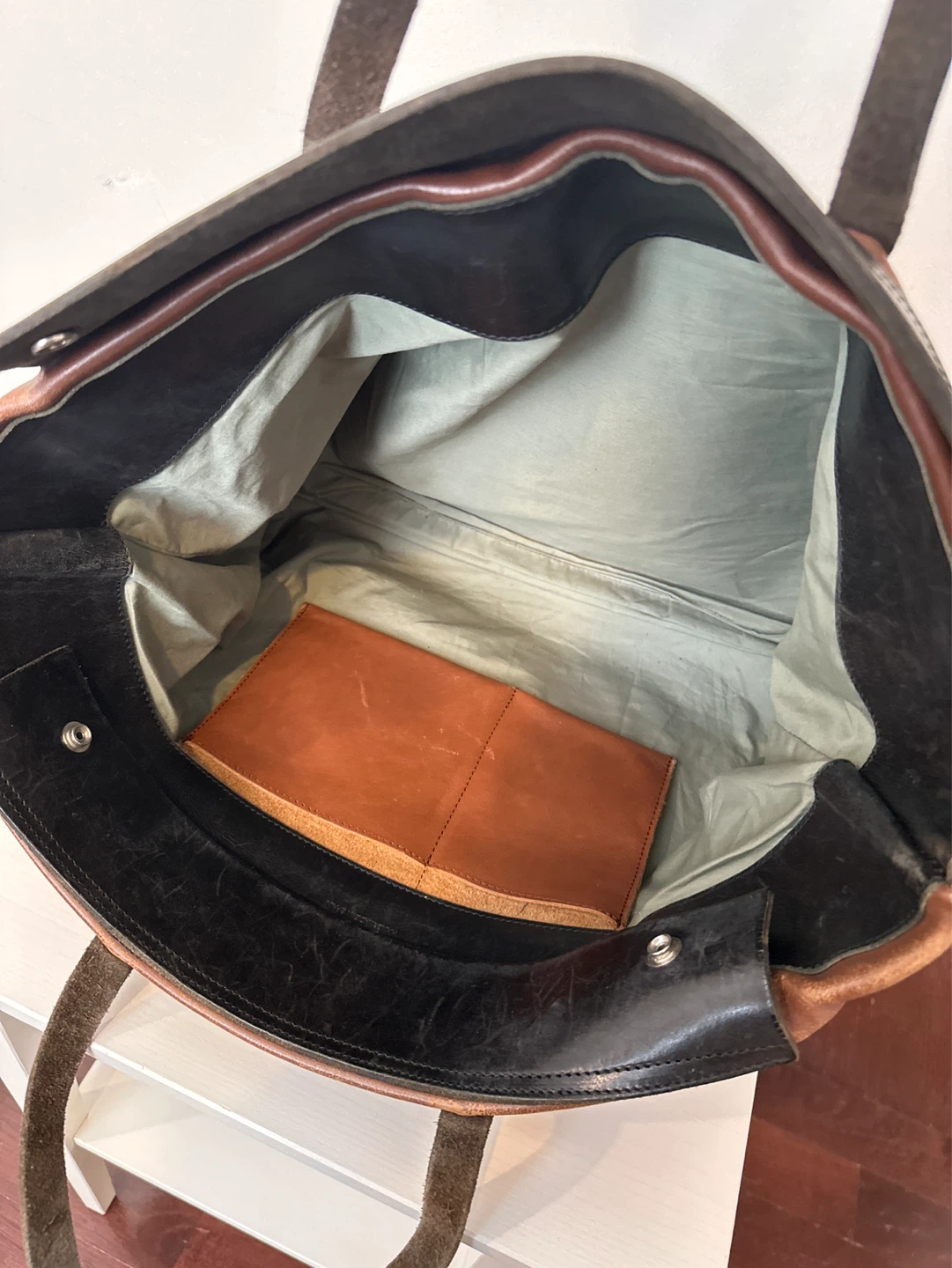 Steve Mono Brown Leather Tote Bag - photo 2
