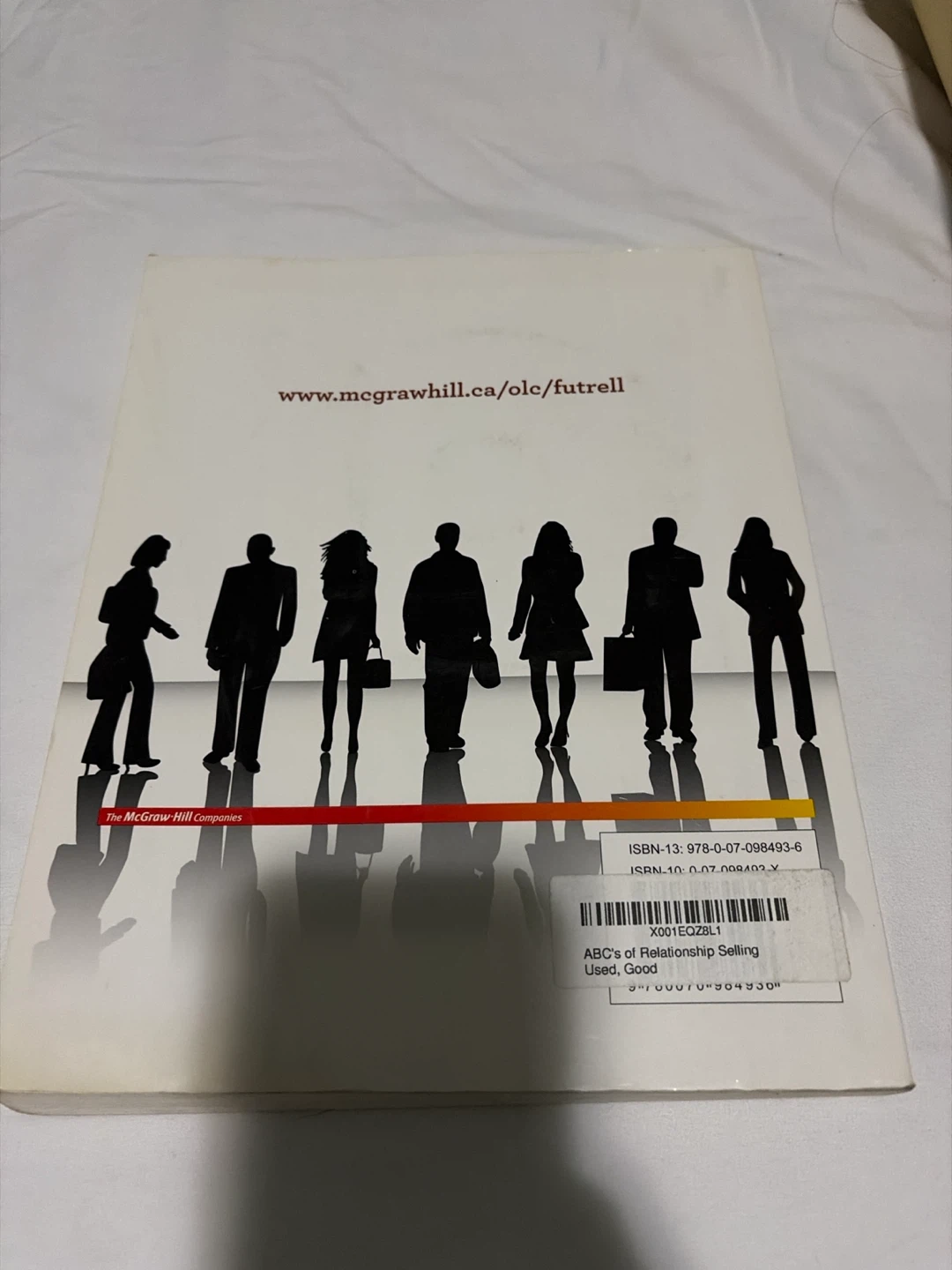 Relationship Selling Through Service - photo 2