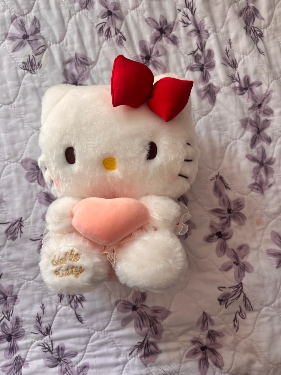 Hello Kitty Plush Toy with Heart - photo 2