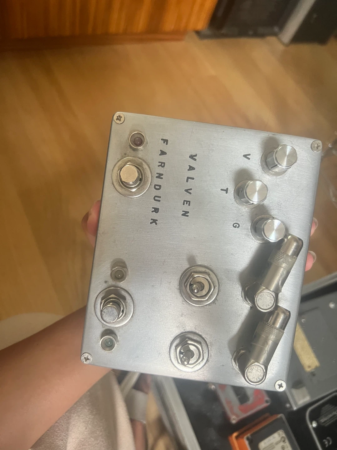 FARNDURK VALVEN Guitar Pedal