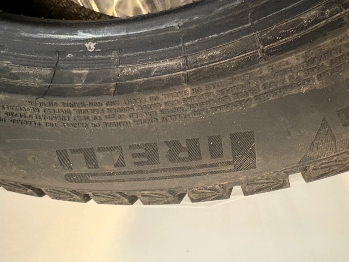 Pirelli 225/50R17 Ice Friction Winter Tires - photo 3