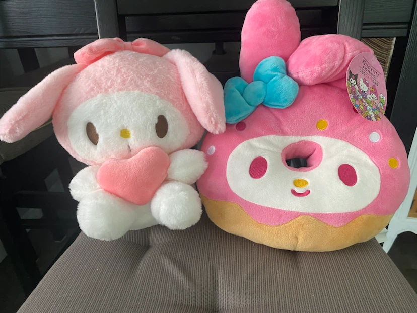 NEW! Hello Kitty and Friends Cafe Plush Toys with tags!
