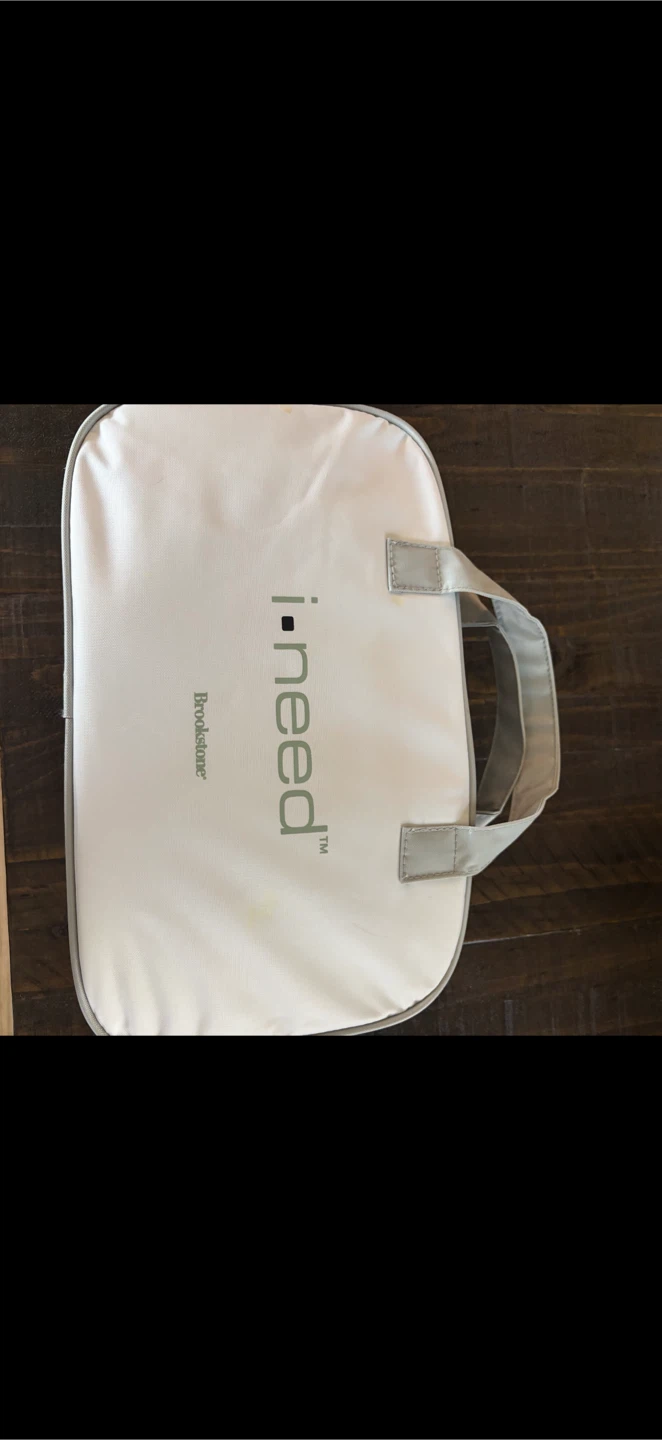 $50 Brookstone I-NEED Shiatsu Massager with Travel Bag - photo 3