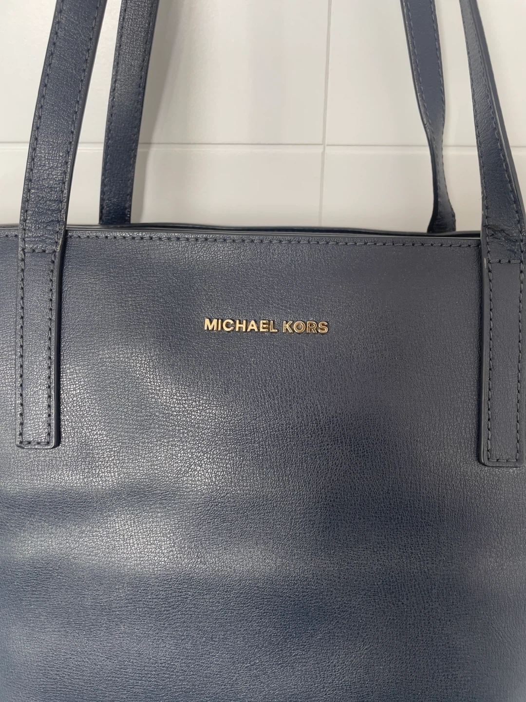 Michael Kors Leather Bag - photo 3
