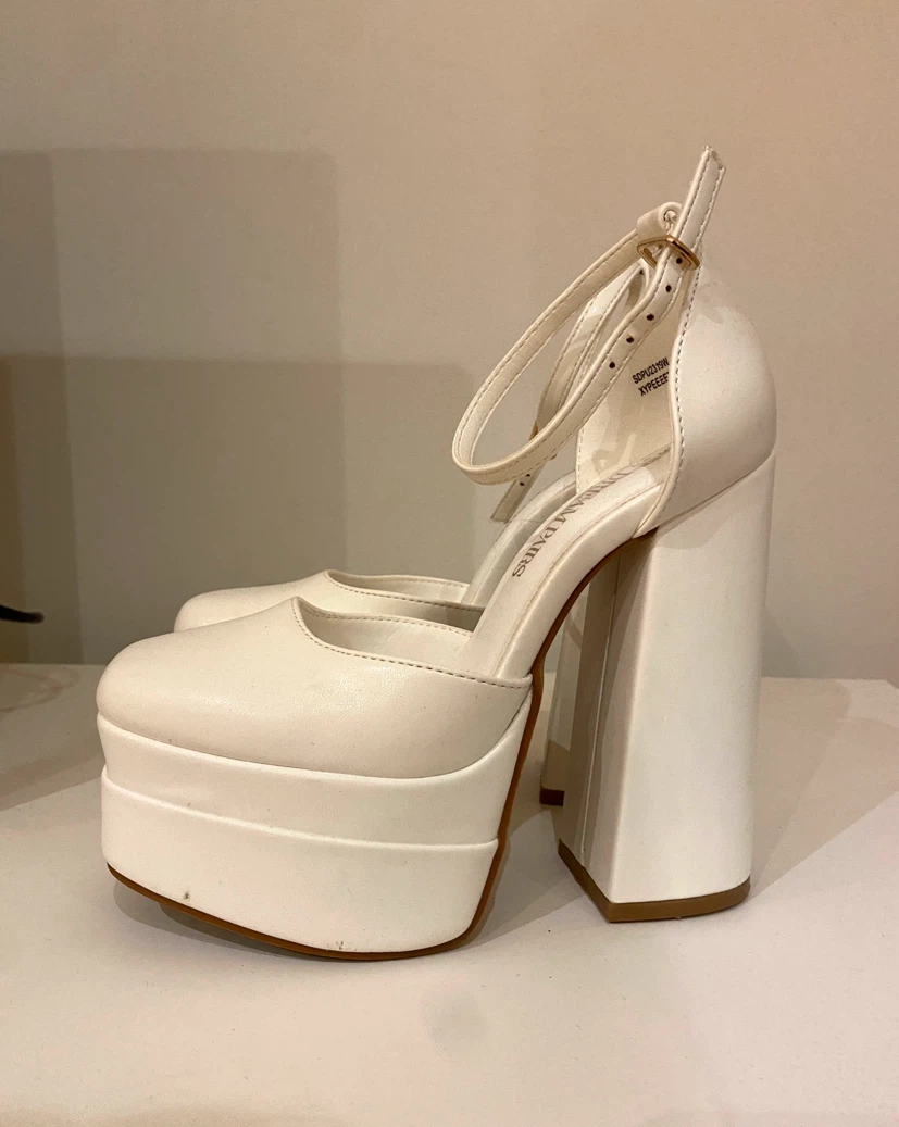 White Platform Heels Size 5 - photo 2