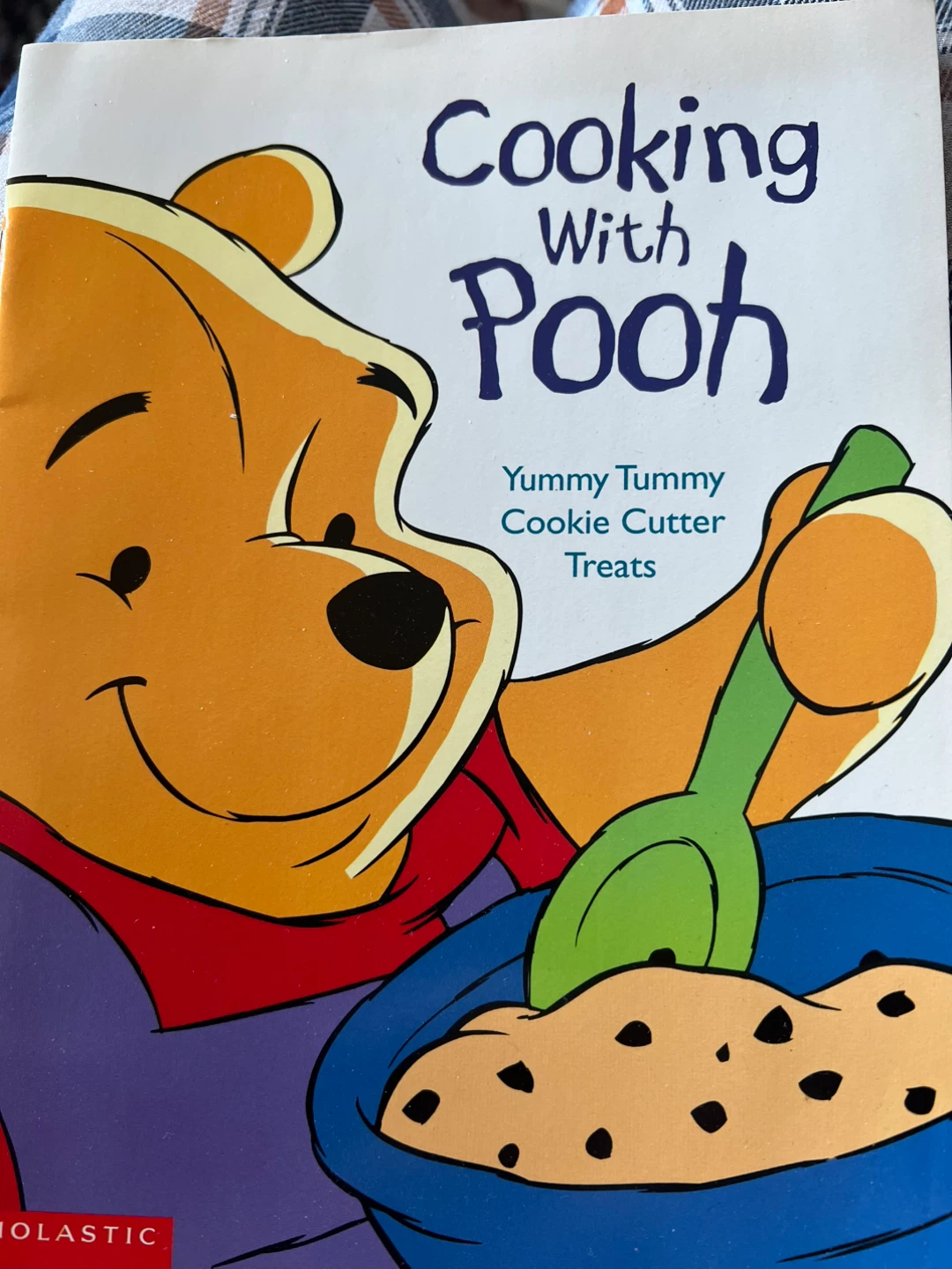 Cooking With Pooh Yummy Tummy Cookie Cutter Treats Book