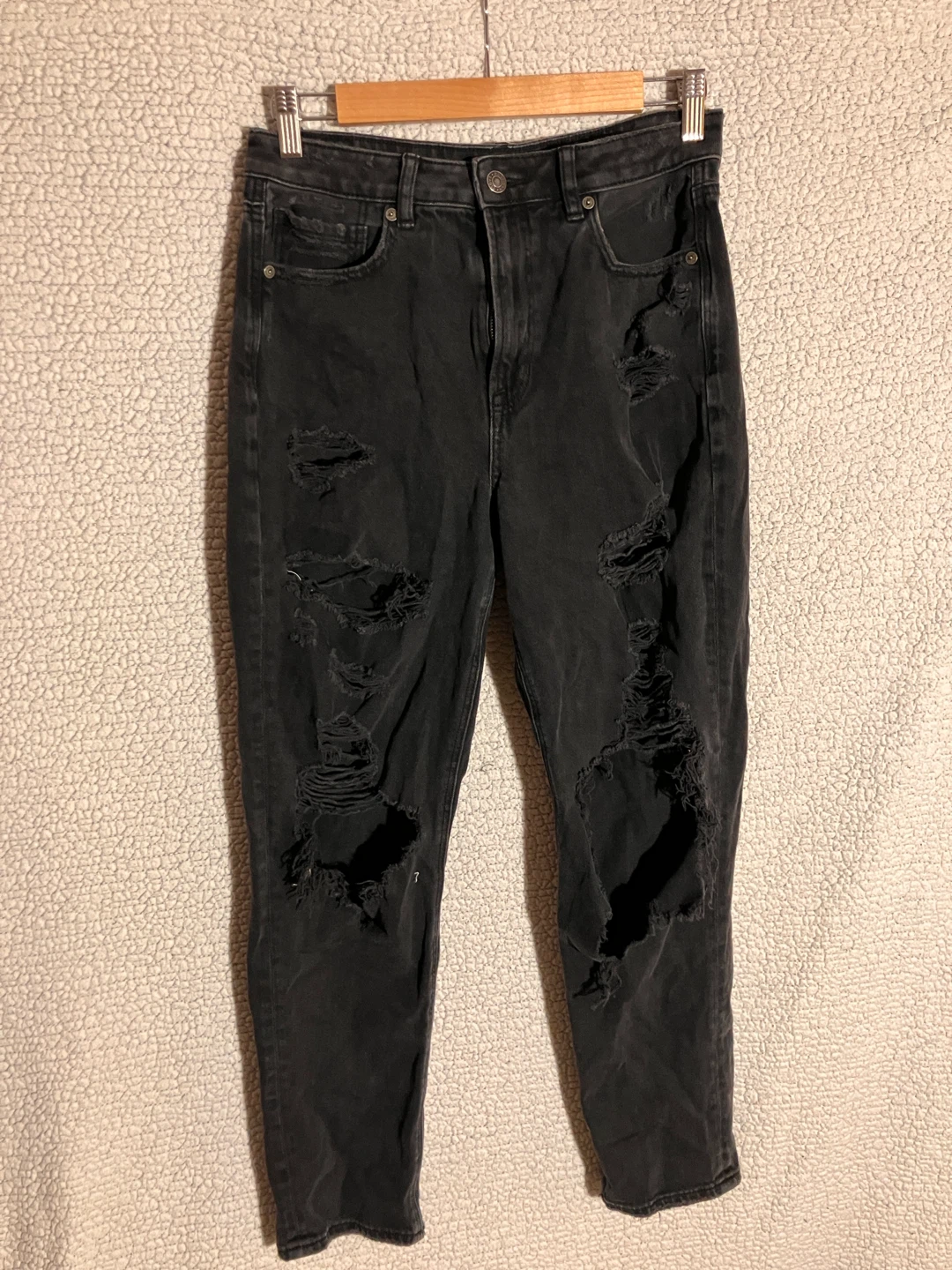 American Eagle Black Ripped Mom Jeans