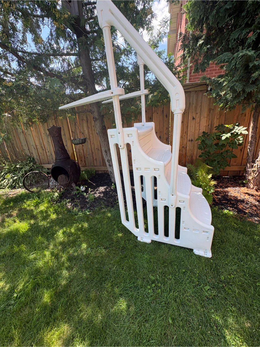 Above ground pool stairs - photo 2