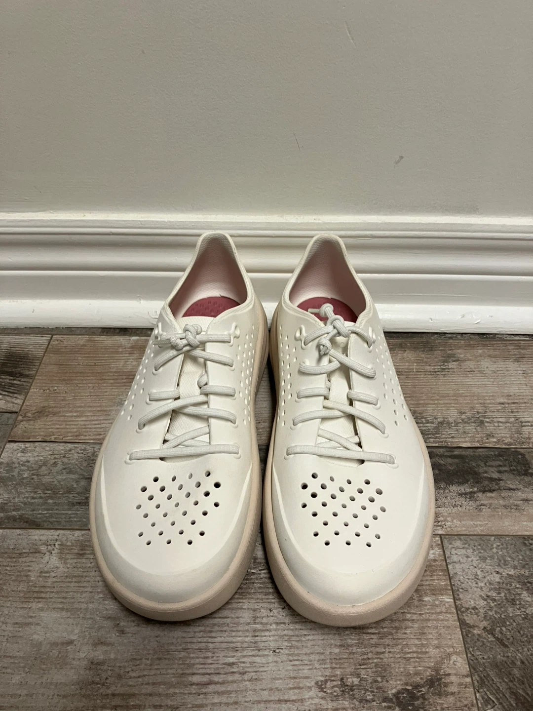 Women’s Croc Shoes - photo 2