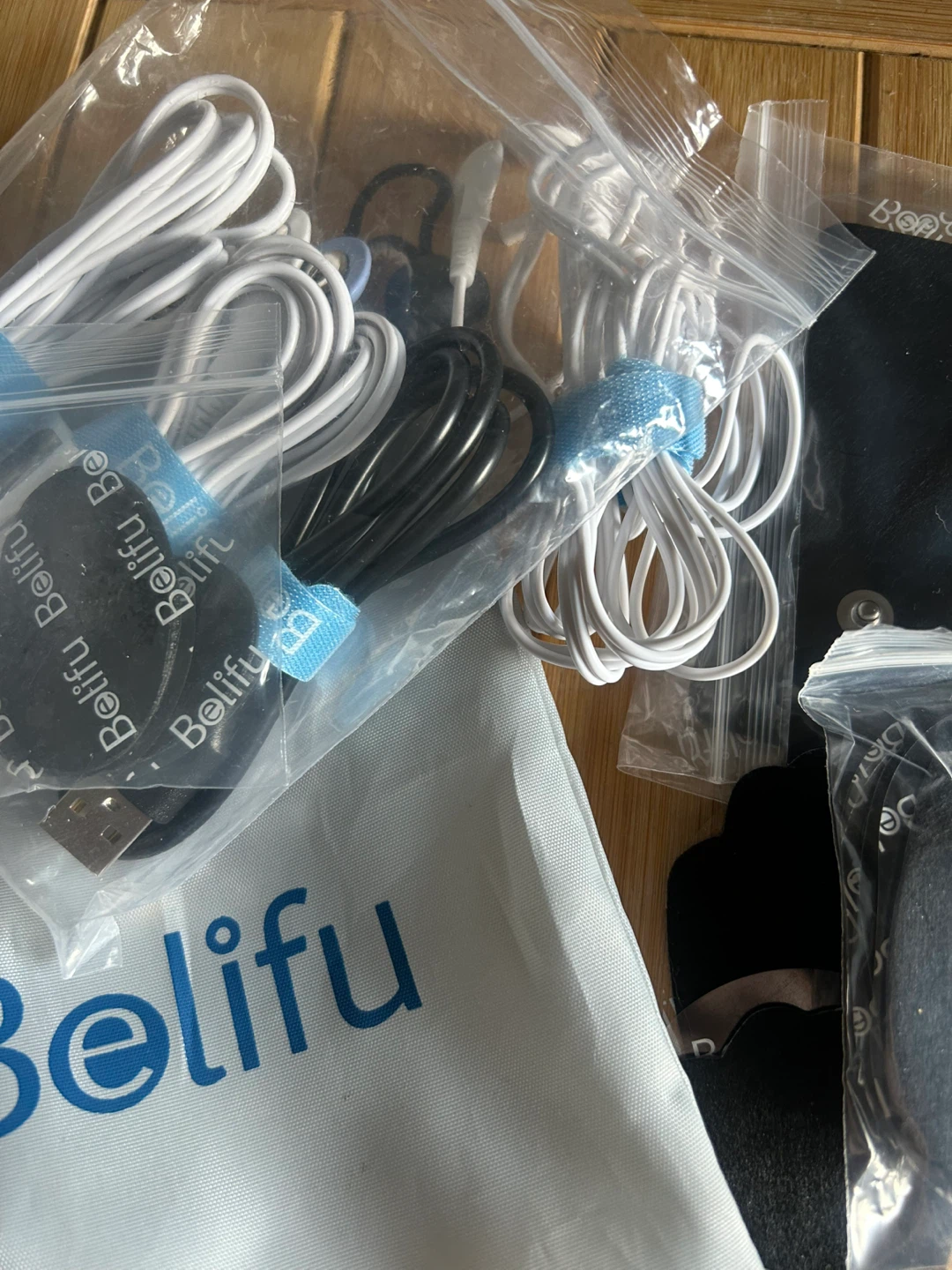 Belifu TENS Unit Model SM9126 - photo 3