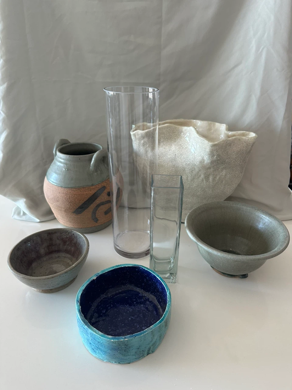 Assorted Ceramic Bowls and Glass Vases - photo 4