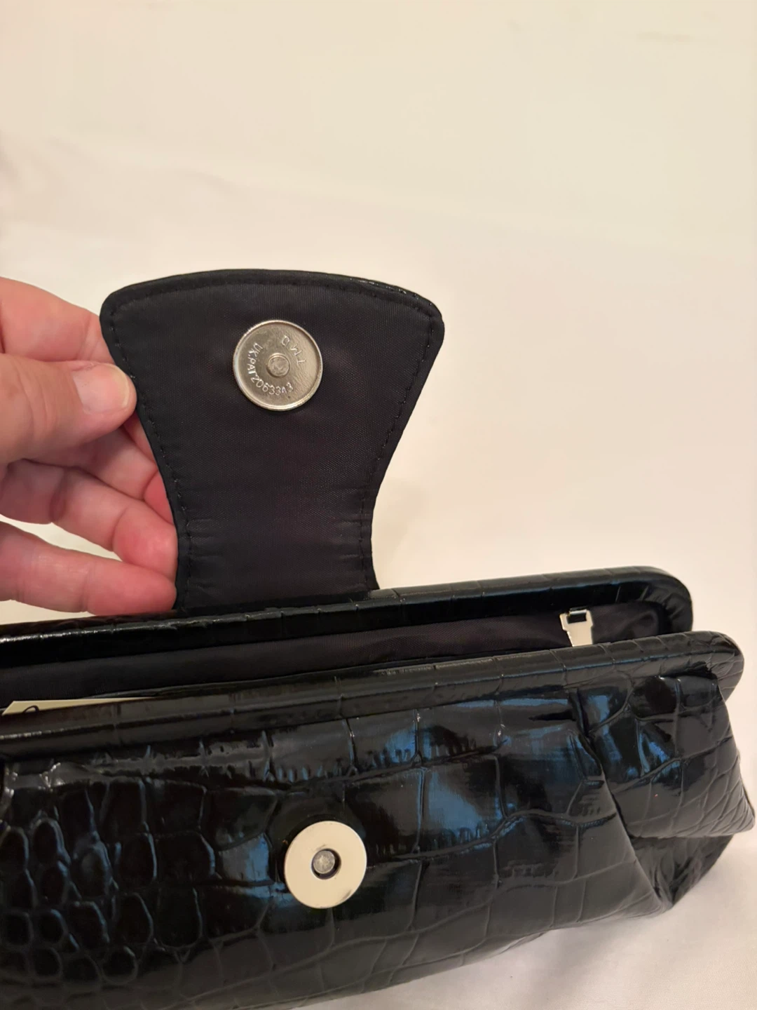 Bandolino Black Croc Embossed Clutch Purse - photo 3