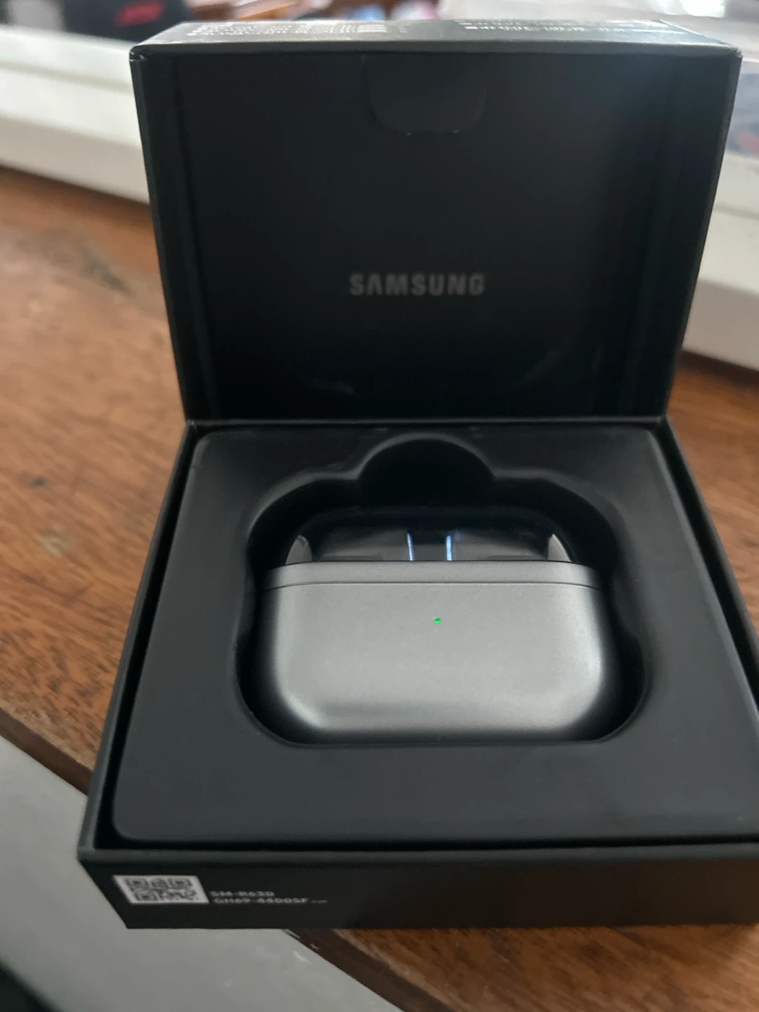 Samsung Galaxy Buds3 Pro Noise Cancelling Earbuds - photo 3