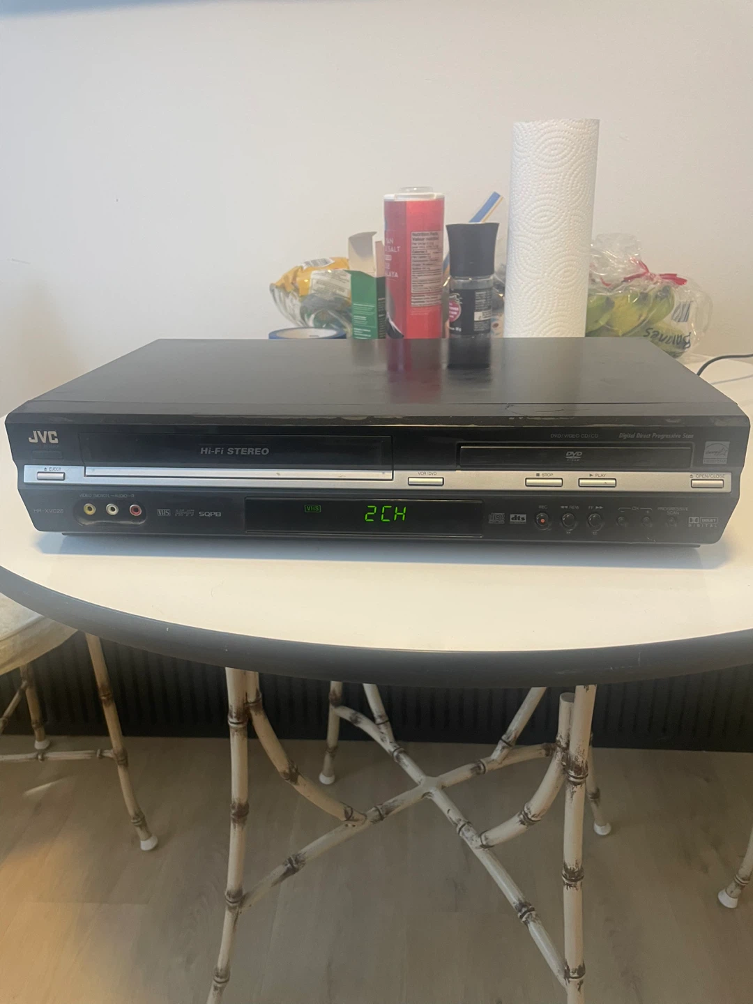 JVC Hi-Fi Stereo DVD/VCR Combo Player