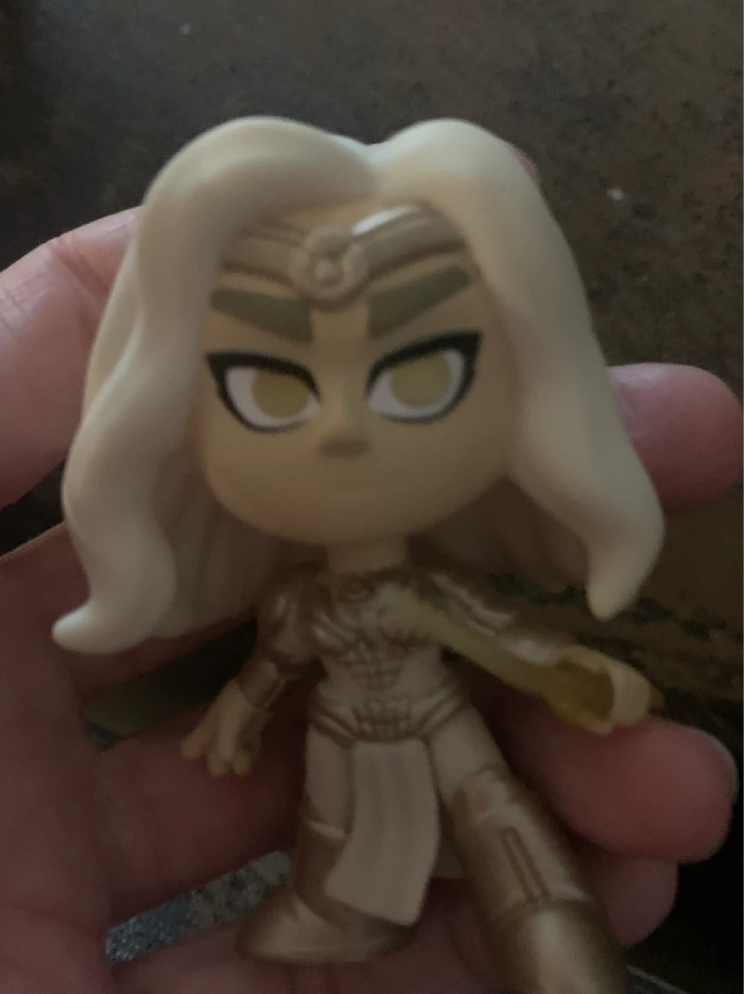 $10 mini bobble head figurine - photo 3