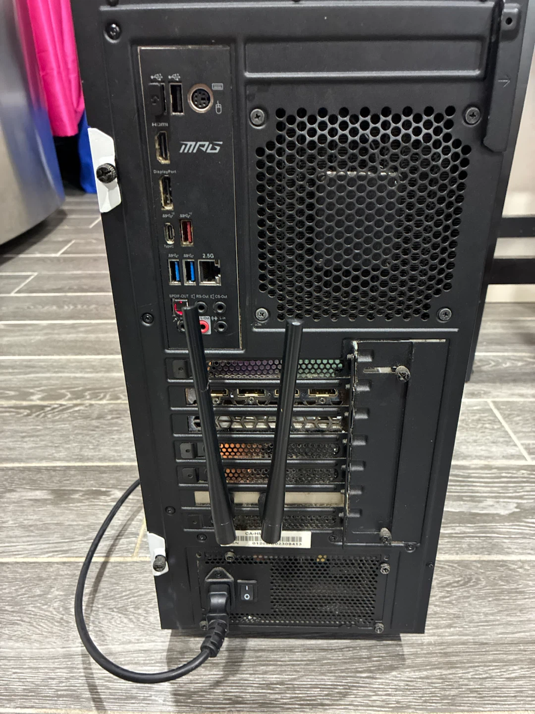 NZXT Custom Gaming PC with Gigabyte RTX Graphics - photo 4