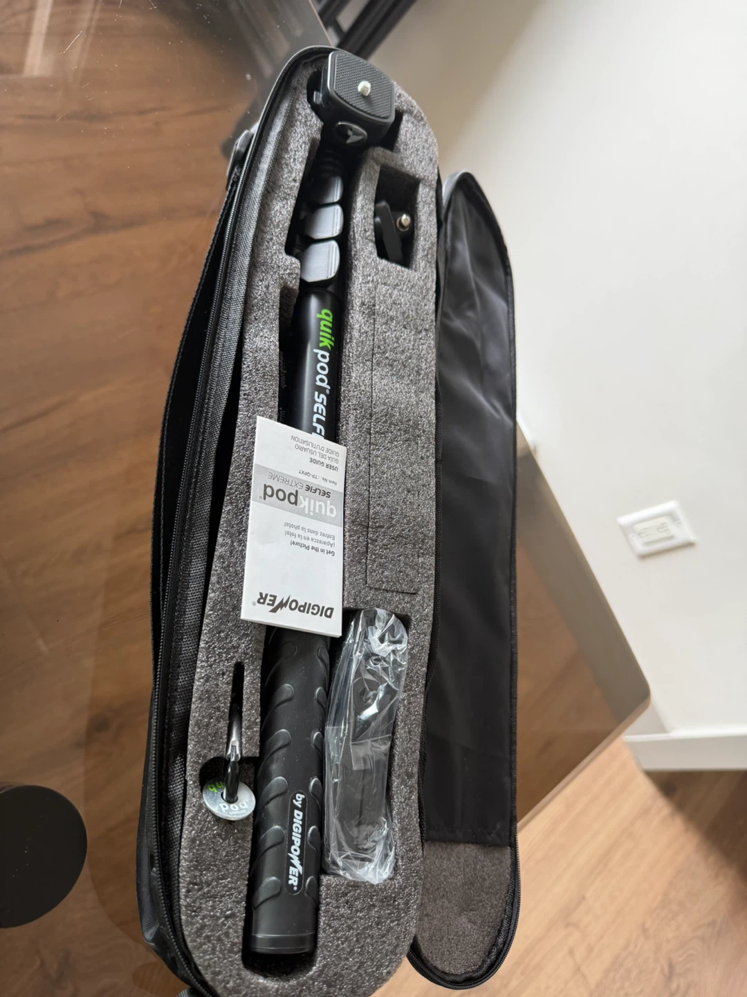 Digipower Quikpod Selfie Extreme Extendable Monopod with Case