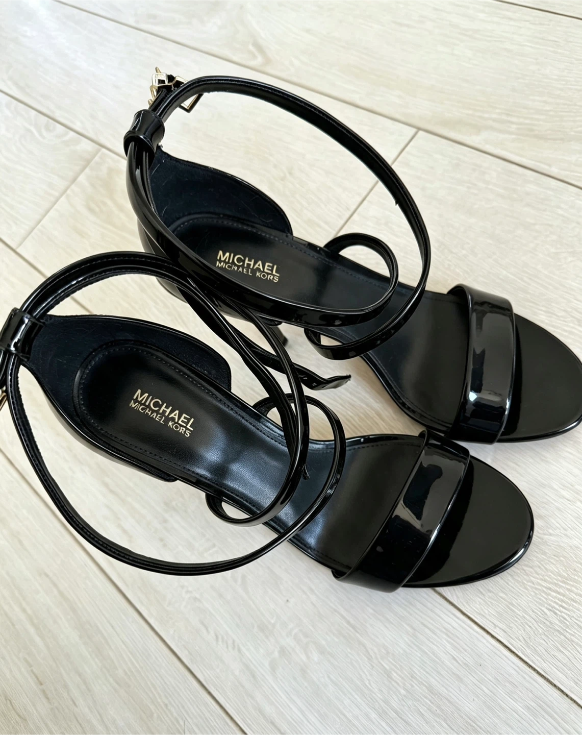 Michael Kors Black high Heels - photo 2