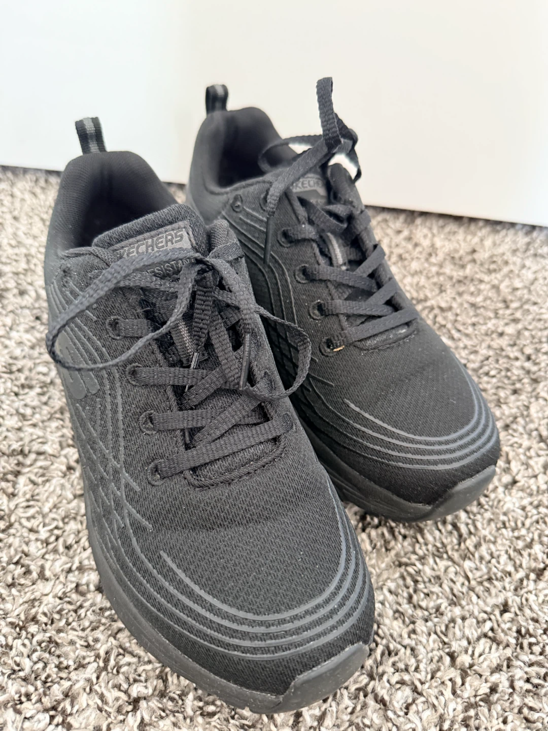 Skechers Black Non-Slip Shoes – Excellent Condition - photo 5