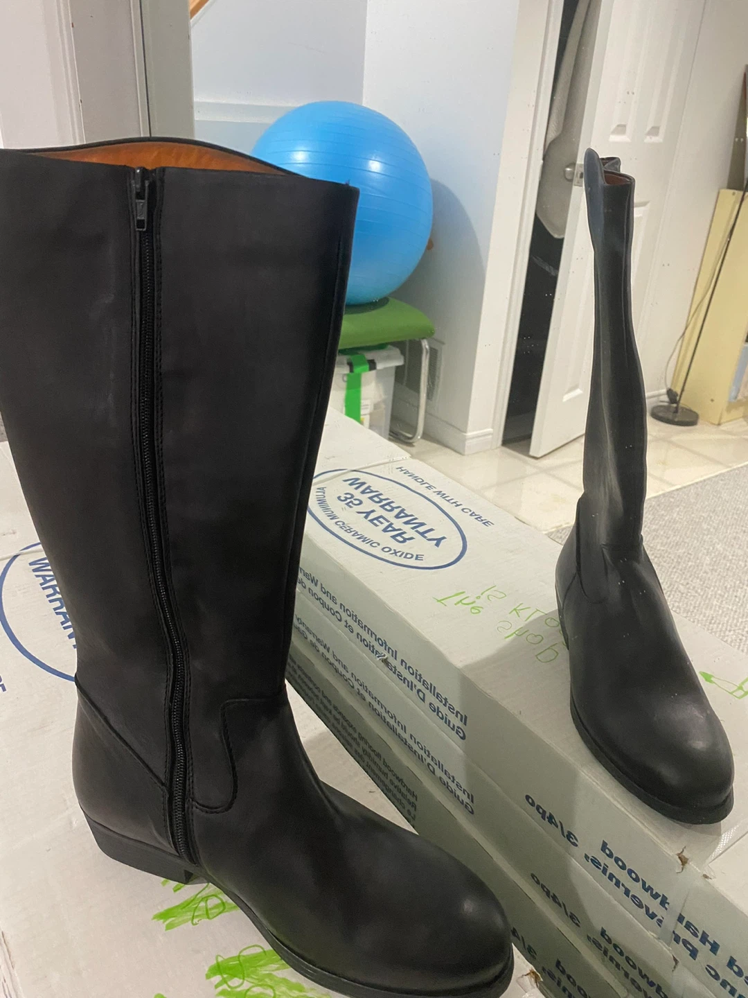 KICKERS Black Leather Knee-High Boots