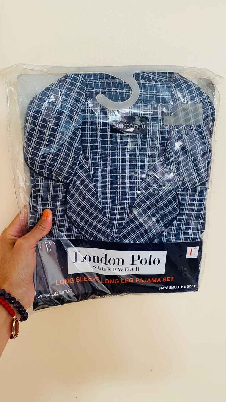 Brand new 2 piece men’s pjs set size large