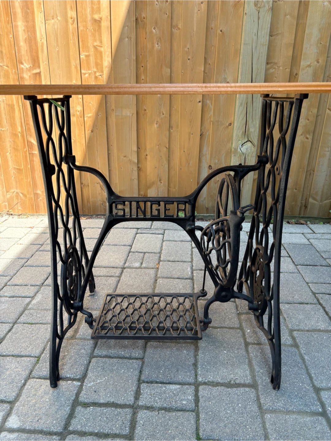 Singer Treadle Sewing Machine Base Table - photo 2