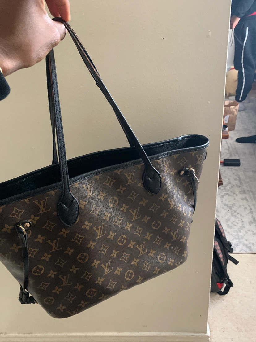 Louis Vuitton Monogram Tote Bag
