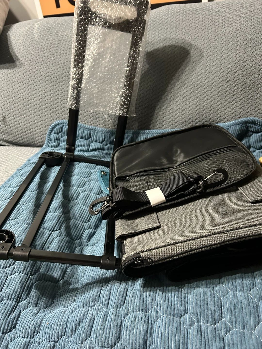 New-BurgeonNest Pet Carrier with Wheels-Medium - photo 3