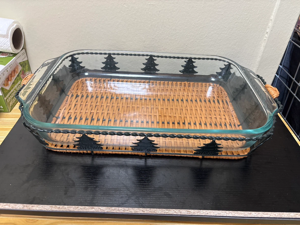 Glass Baking Dish with Wicker and Tree Trim