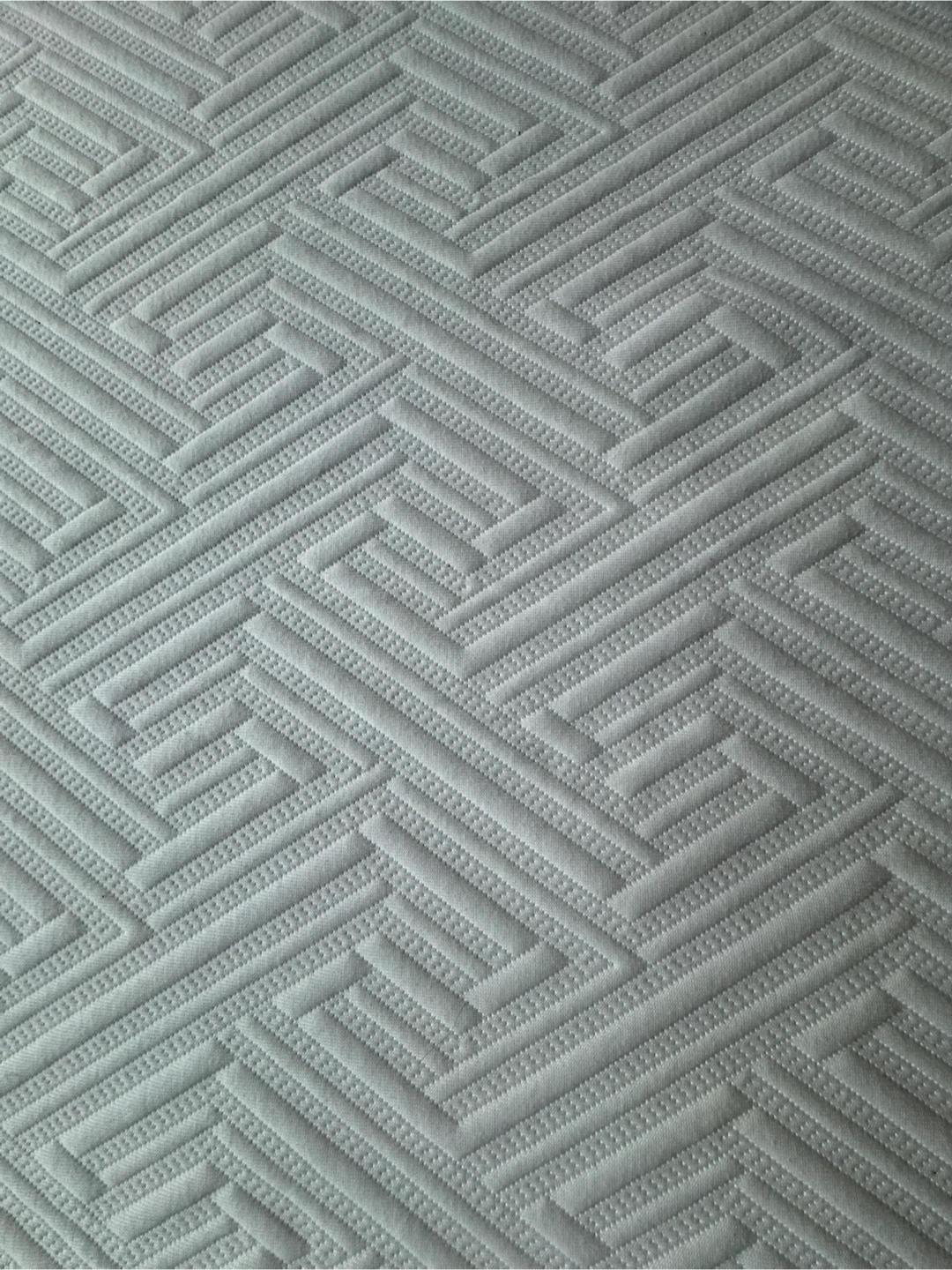 ***Pick up by 8/19***: King size White Quilted Mattress - photo 2