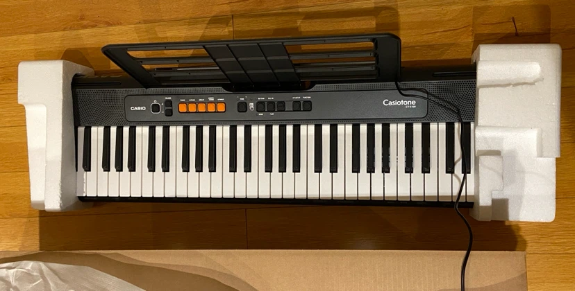 Casiotone CT-S100 Digital Keyboard