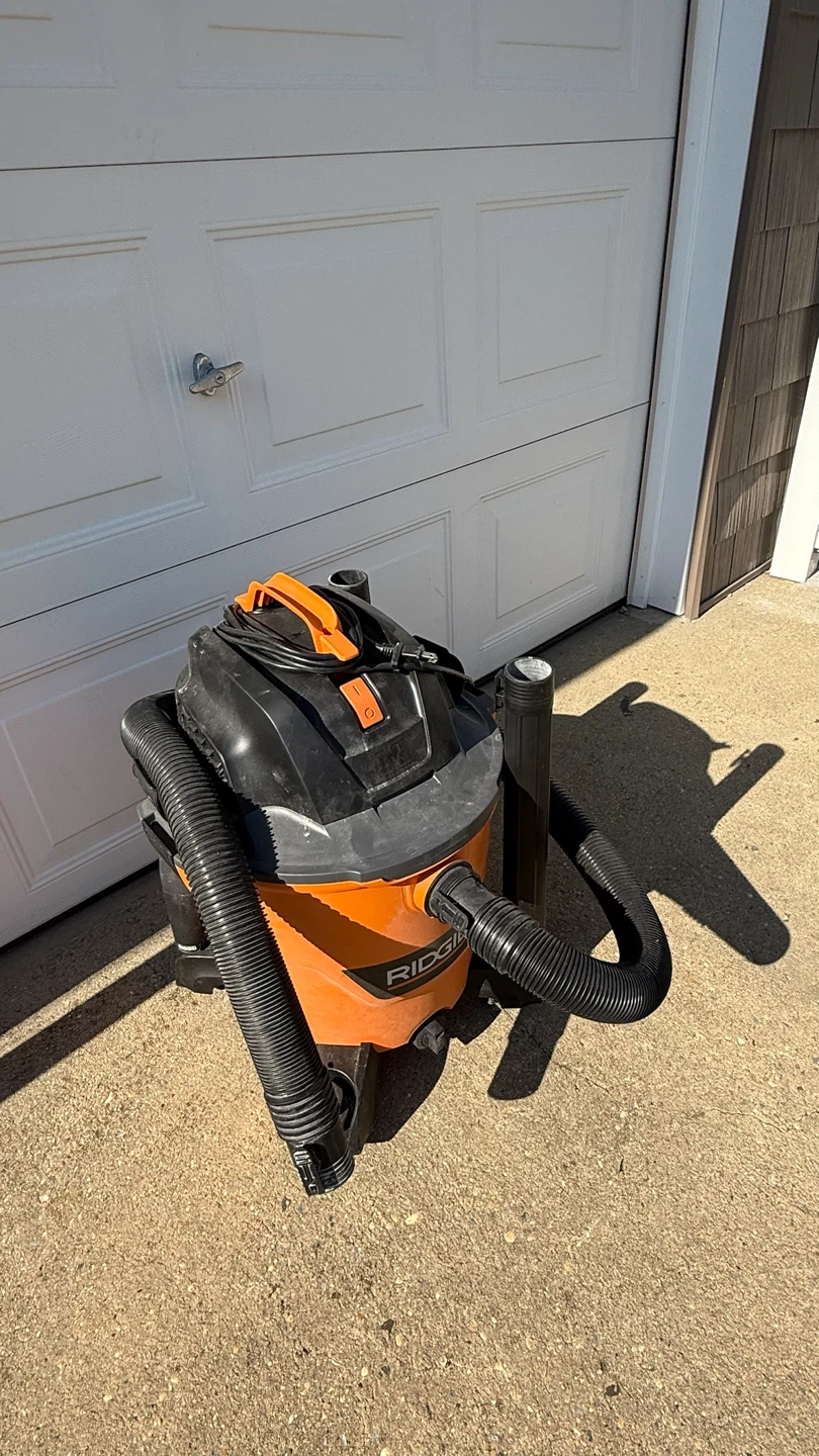 RIDGID Wet/Dry Shop Vacuum 12 gallons - photo 2