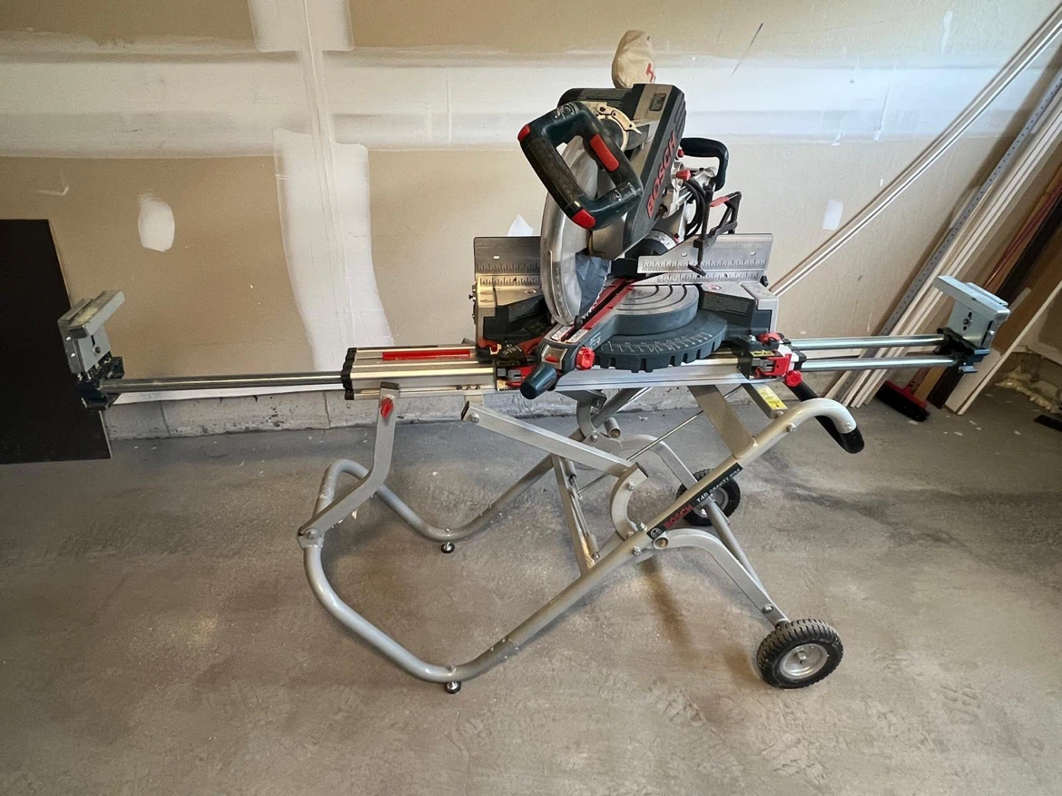 Bosch 12" Dual-Bevel Slide Miter Saw with Stand - photo 4