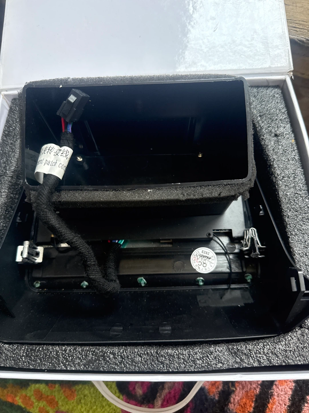 Car Display Screen with Wiring Harness - photo 2