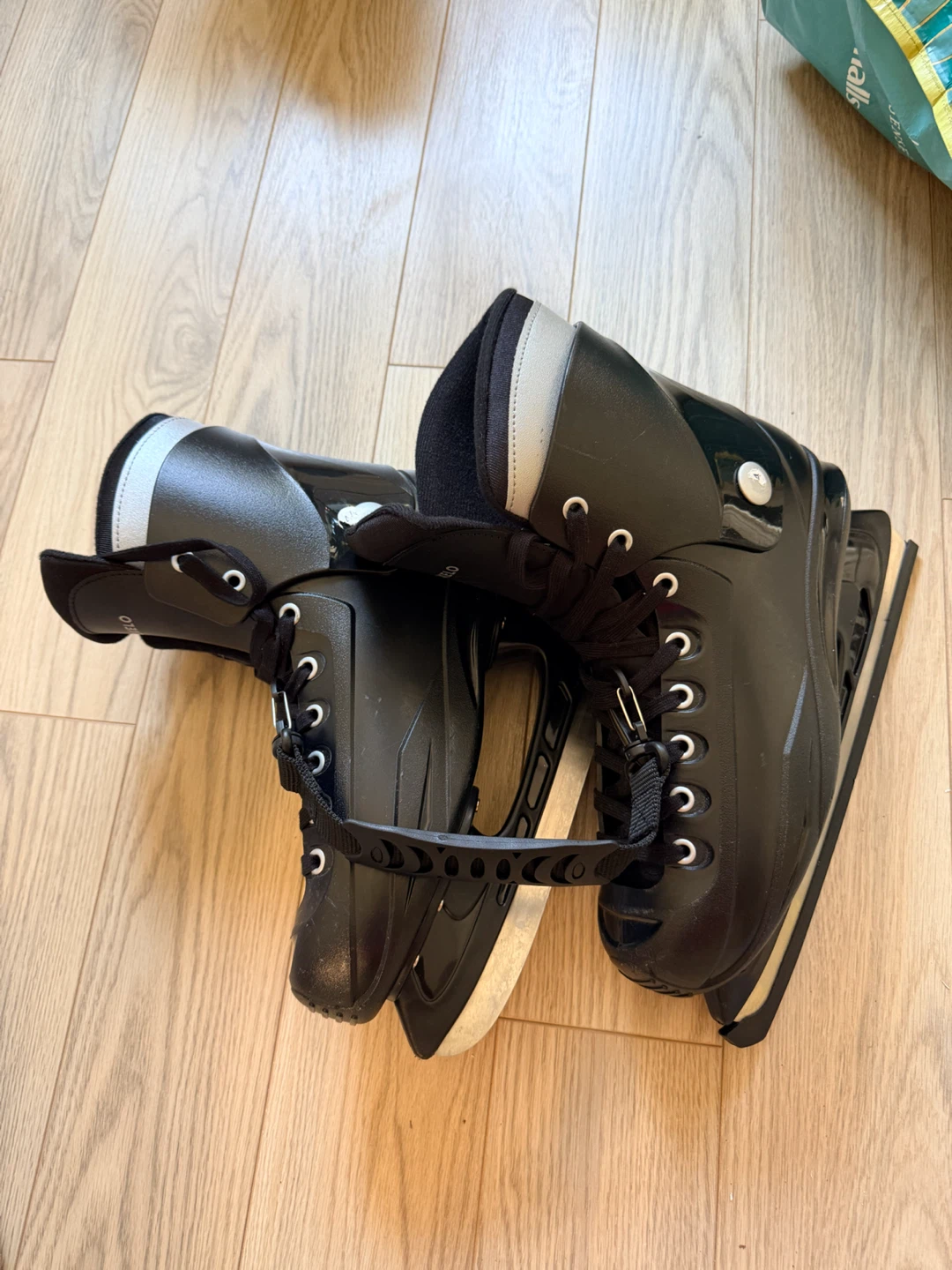 Ice skates