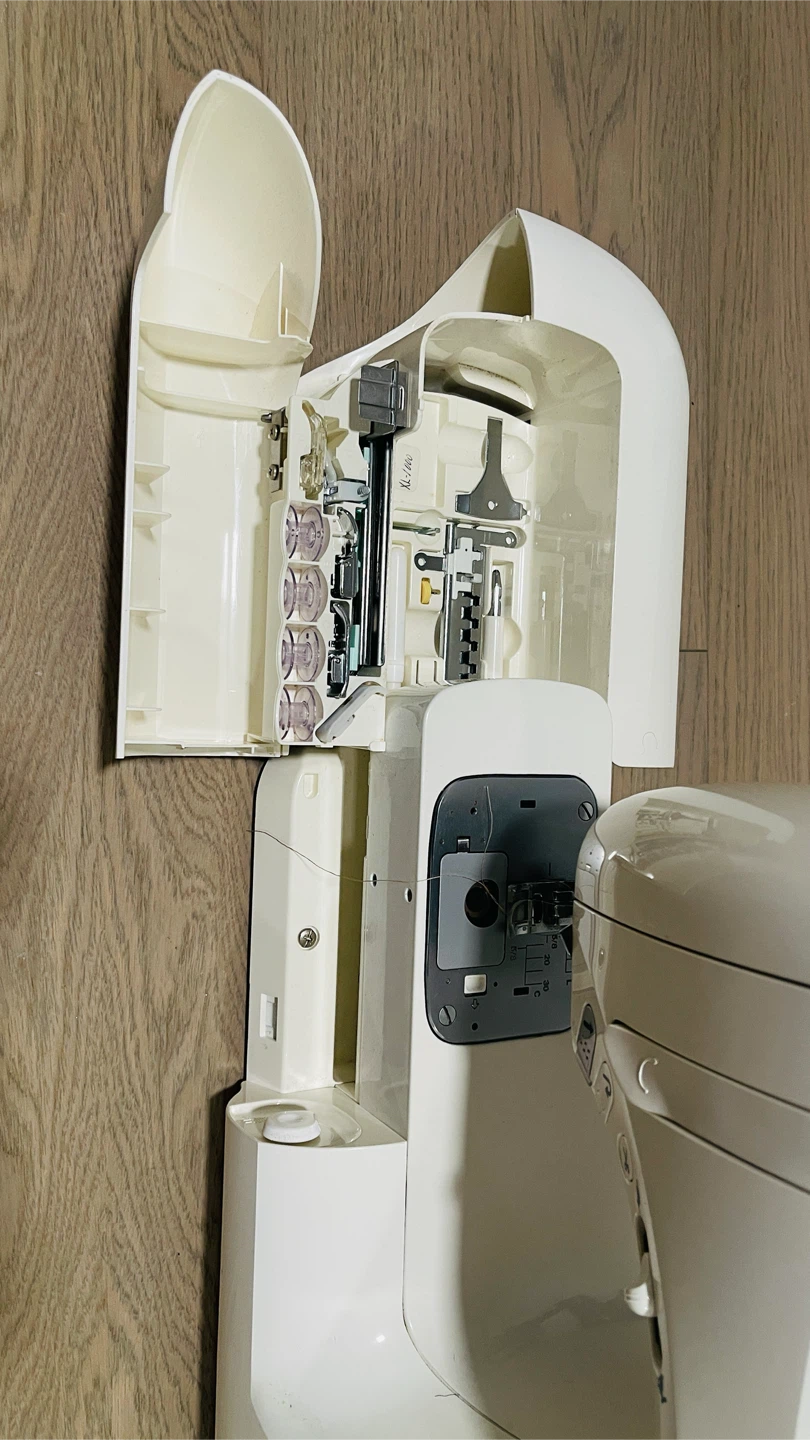 Singer Quantum XL-5000 Sewing Machine