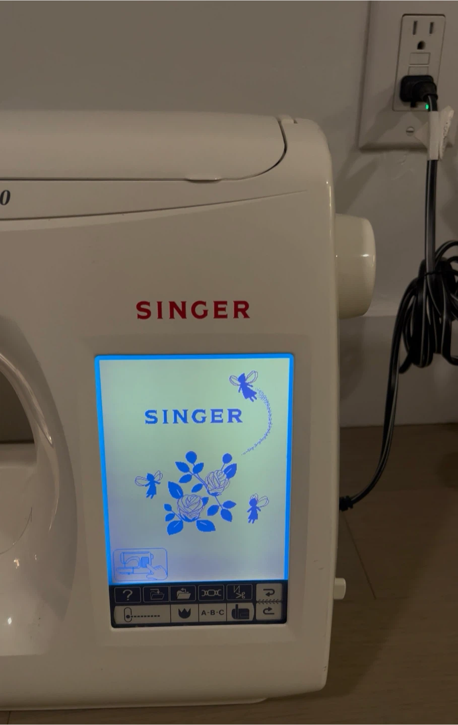 Singer Quantum XL-5000 Sewing Machine - photo 3