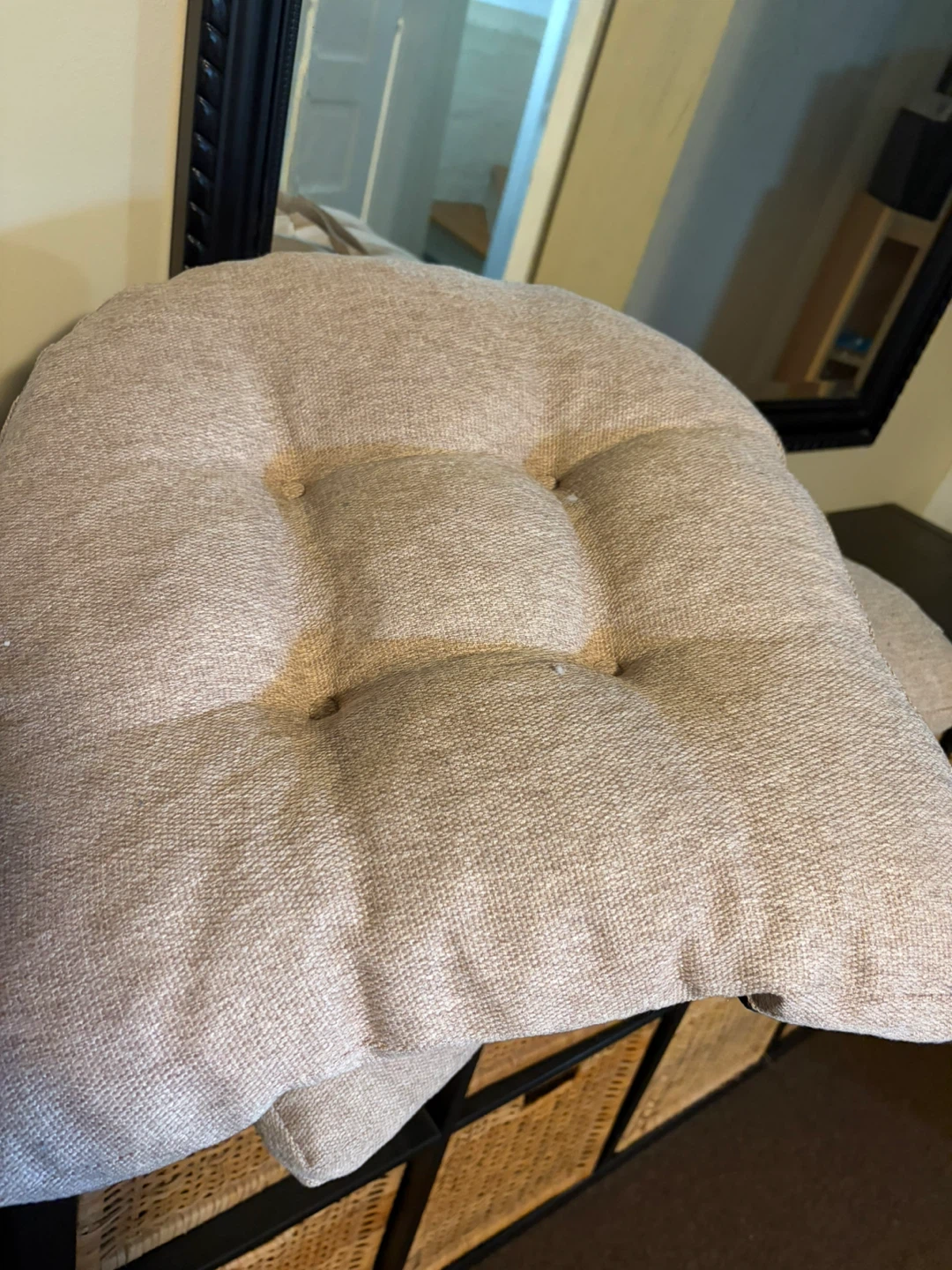 Set of 4 Tufted Seat Cushions - photo 2