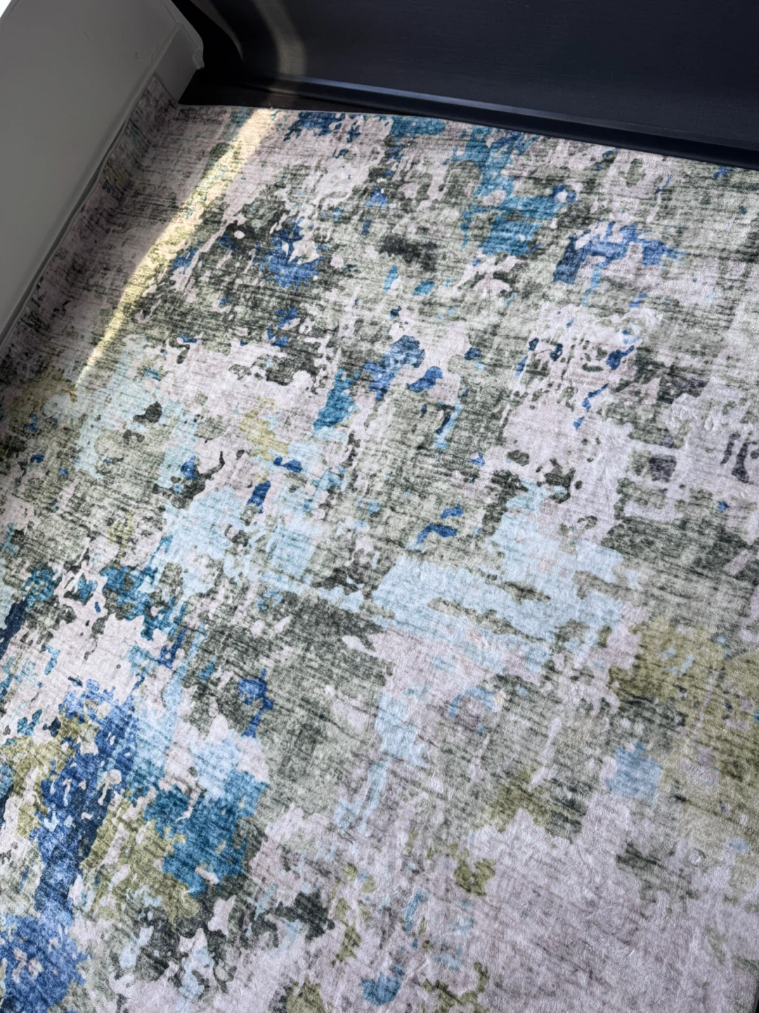 Abstract Design Area Rug 9x12 - photo 3