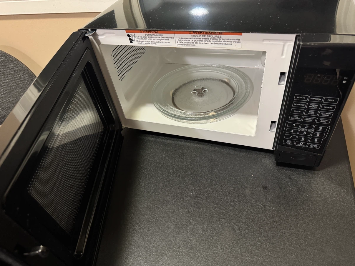 Black Microwave Oven