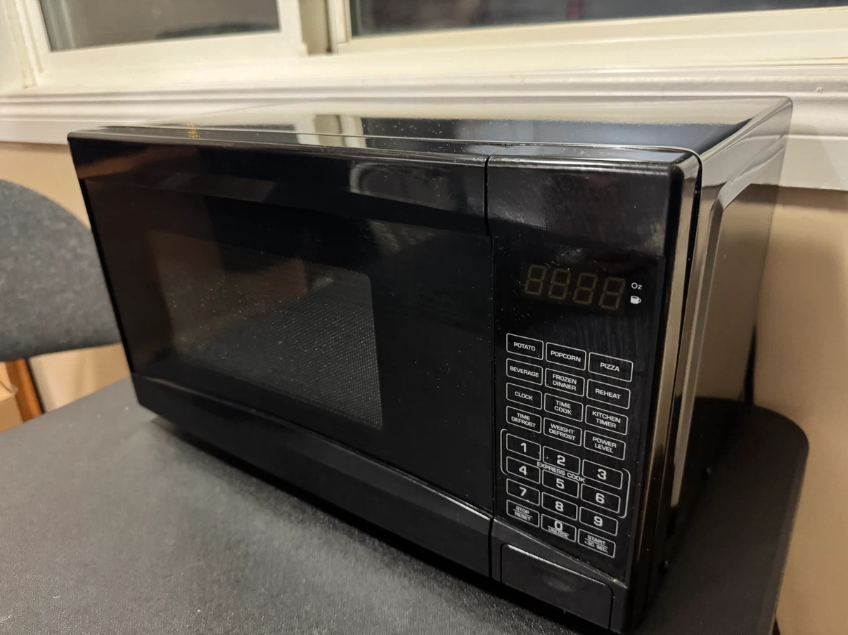 Black Microwave Oven - photo 2
