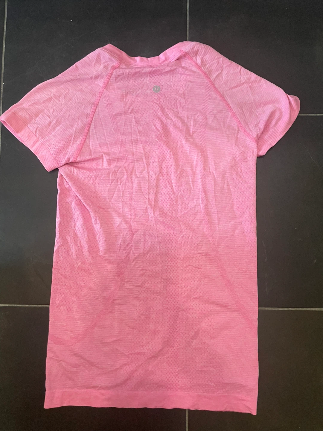 Lululemon Pink Short Sleeve Athletic T-Shirt - photo 2