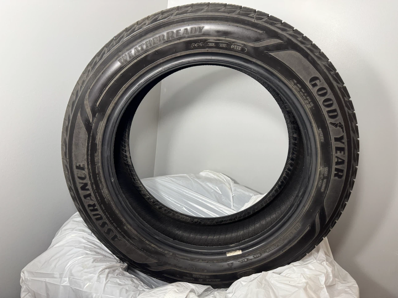 Winter tires: Goodyear Assurance WeatherReady (4 Tires)