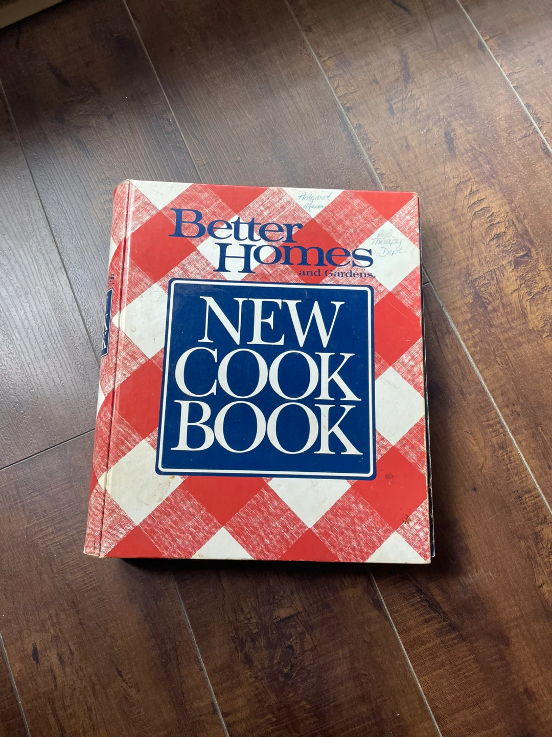 Better Homes and Gardens New Cook Book